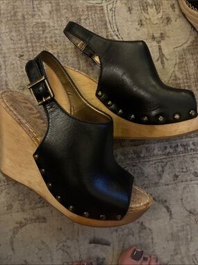 SAM EDELMAN Women’s Black Leather Studded Wooden Wedge Camilla Sandals Size 7.5